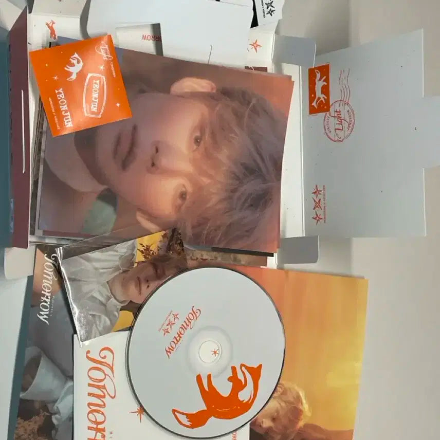 TXT minisode 3: TOMORROW [LIGHT ver.]