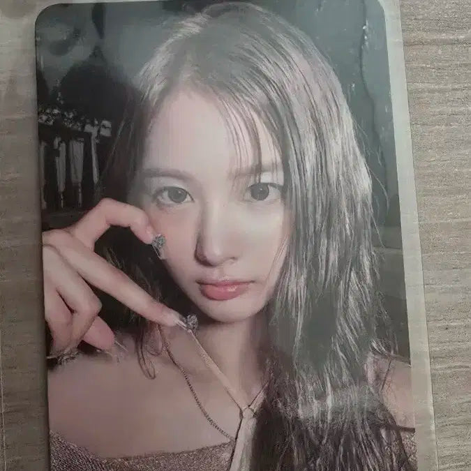 엔믹스 블루발렌타인 공방 설윤포카 양도합니다