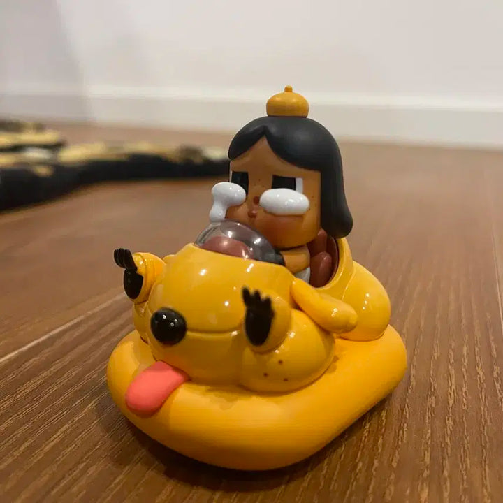 크라이베이비 자동차 피규어