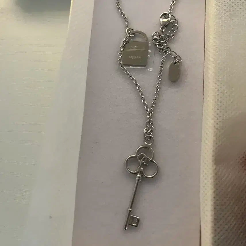 프로미스나인 프롬나우 목걸이