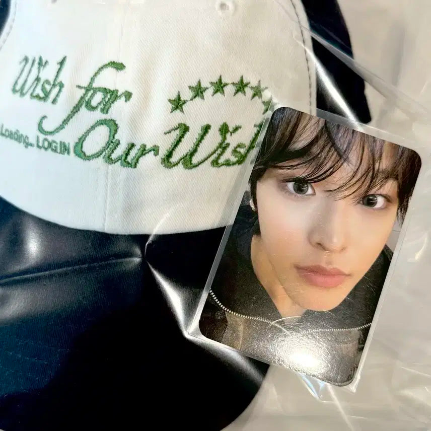 엔시티 위시 리쿠 아시아 투어 로그인 볼캡 포카 양도합니다 !