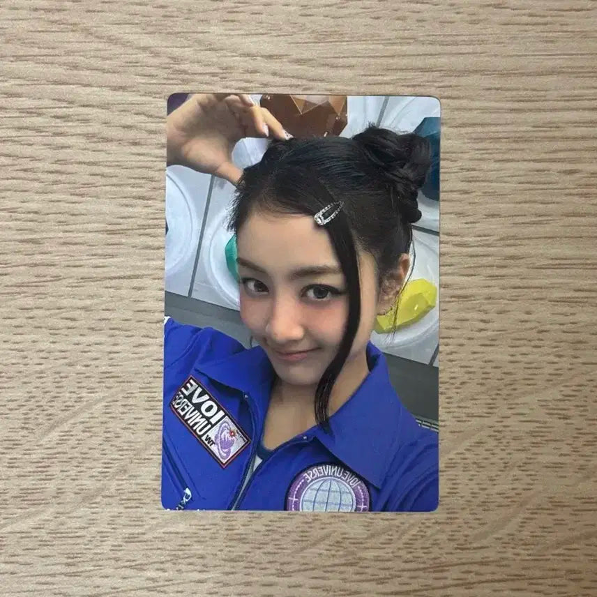 트와이스 10주년 팬미팅 포카 지효