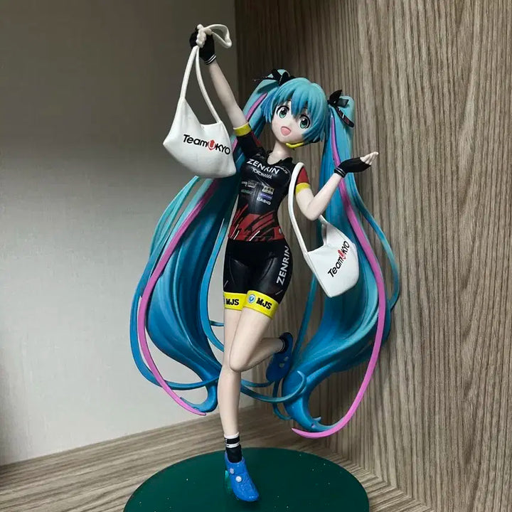 2019 레이싱 하츠네 미쿠 피규어 팝니다