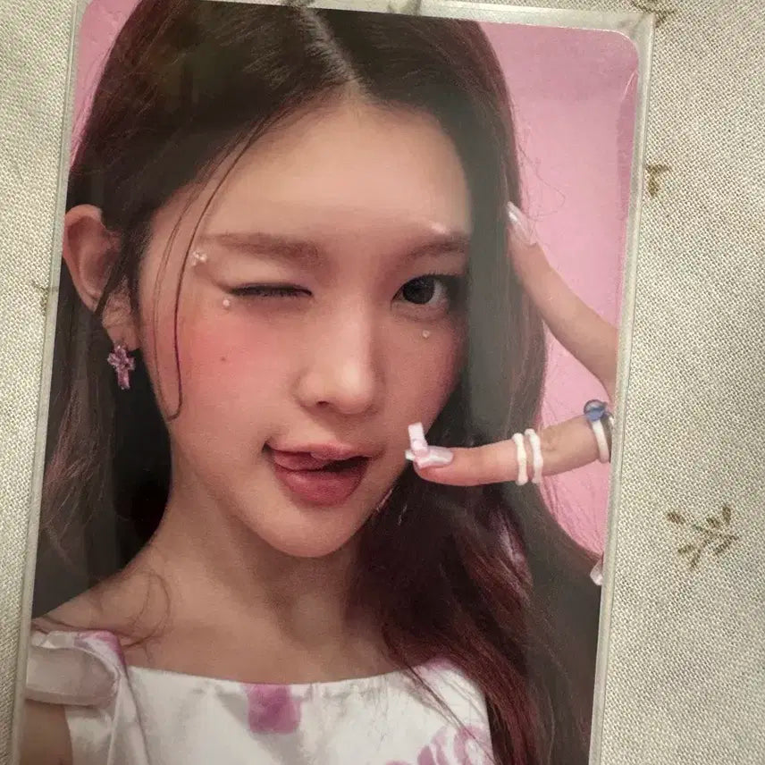 하츄하 에이나 스미니 포커스 포카