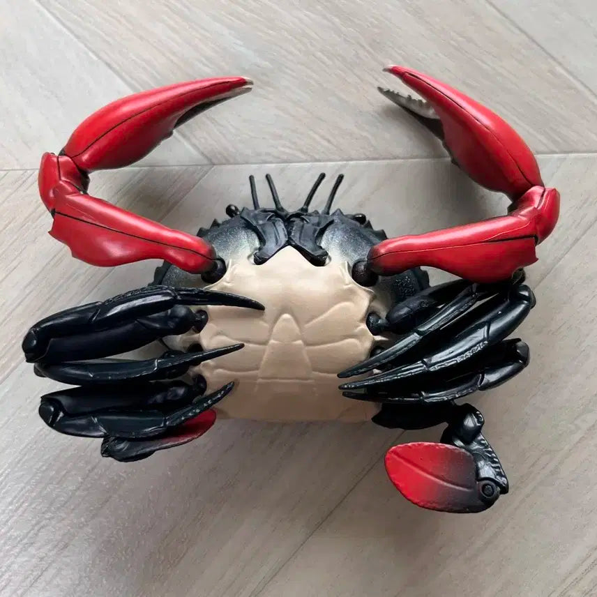 반다이 꽃게 피규어