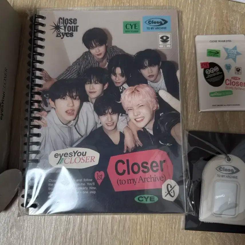 클유아 클로즈유어아이즈 굿즈