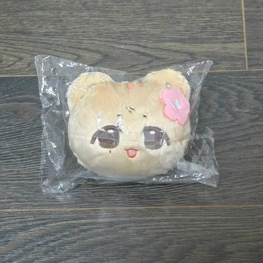 세븐틴 정한 생일카페 인형 키링 팝니다