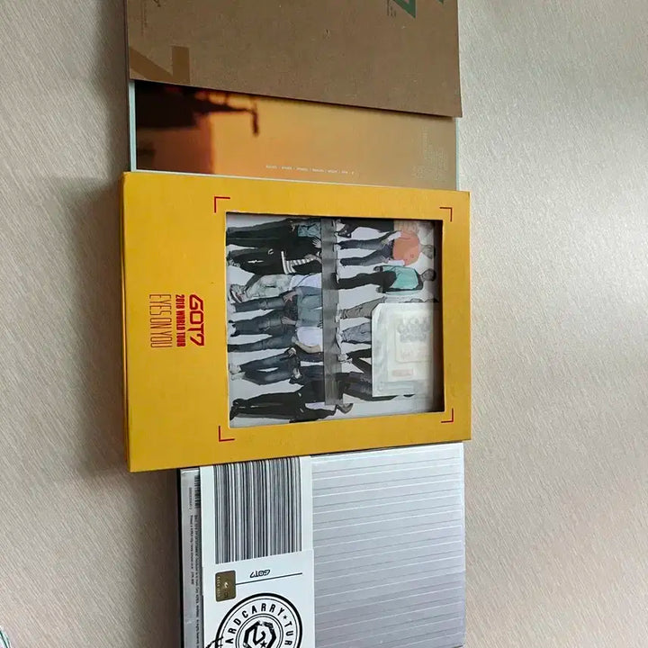 갓세븐 앨범 및 포토북