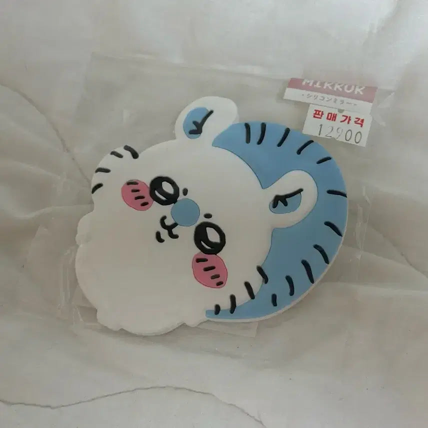 치이카와 모몽가 거울