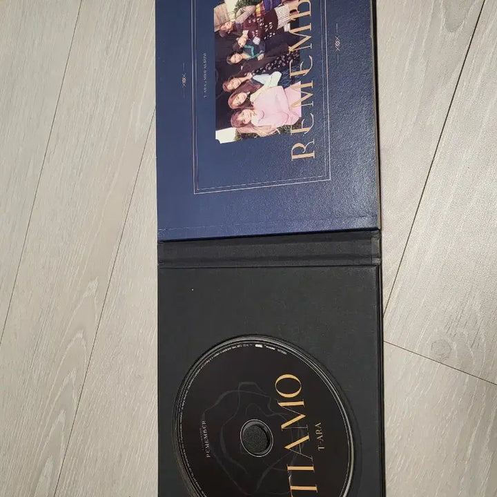 티아라 REMEMBER 친필 사인 앨범