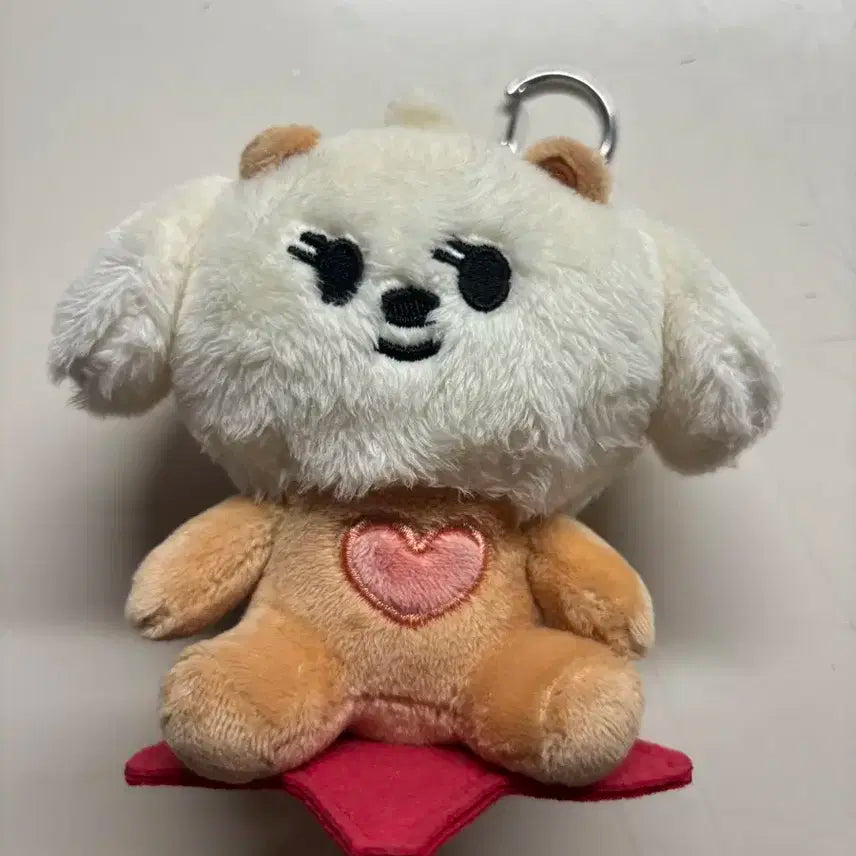 밤긋 인형 황춘으로 판매합니다