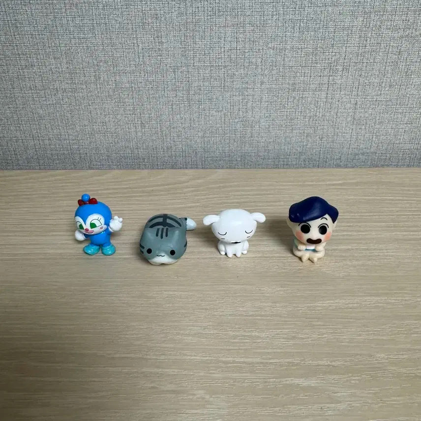 철수 흰둥이 고양이 딸랑이 피규어