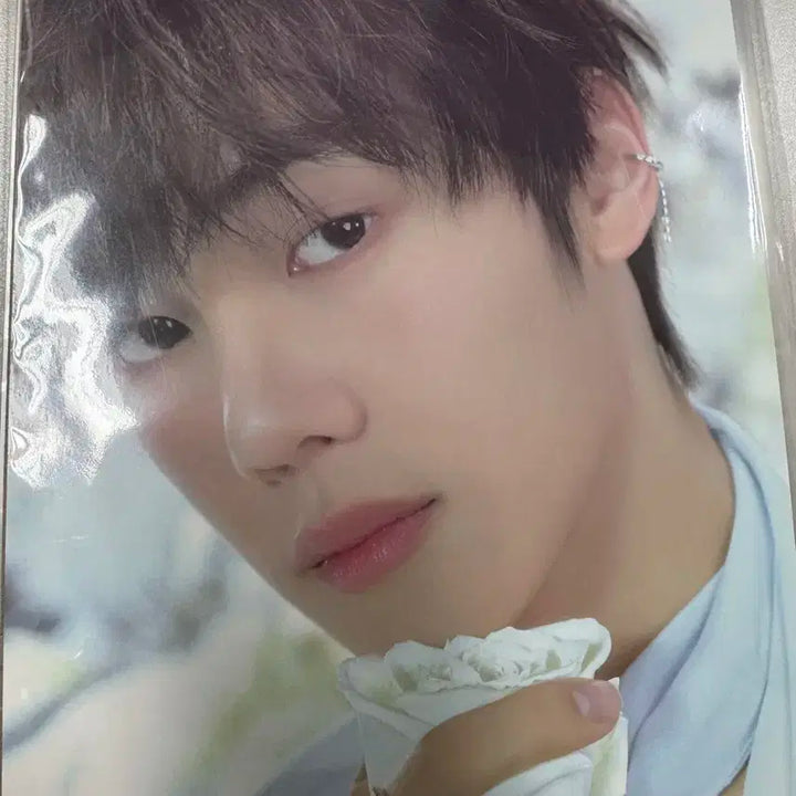 제로베이스원 zb1 더현대 팝업 A4포토 제베원 김규빈