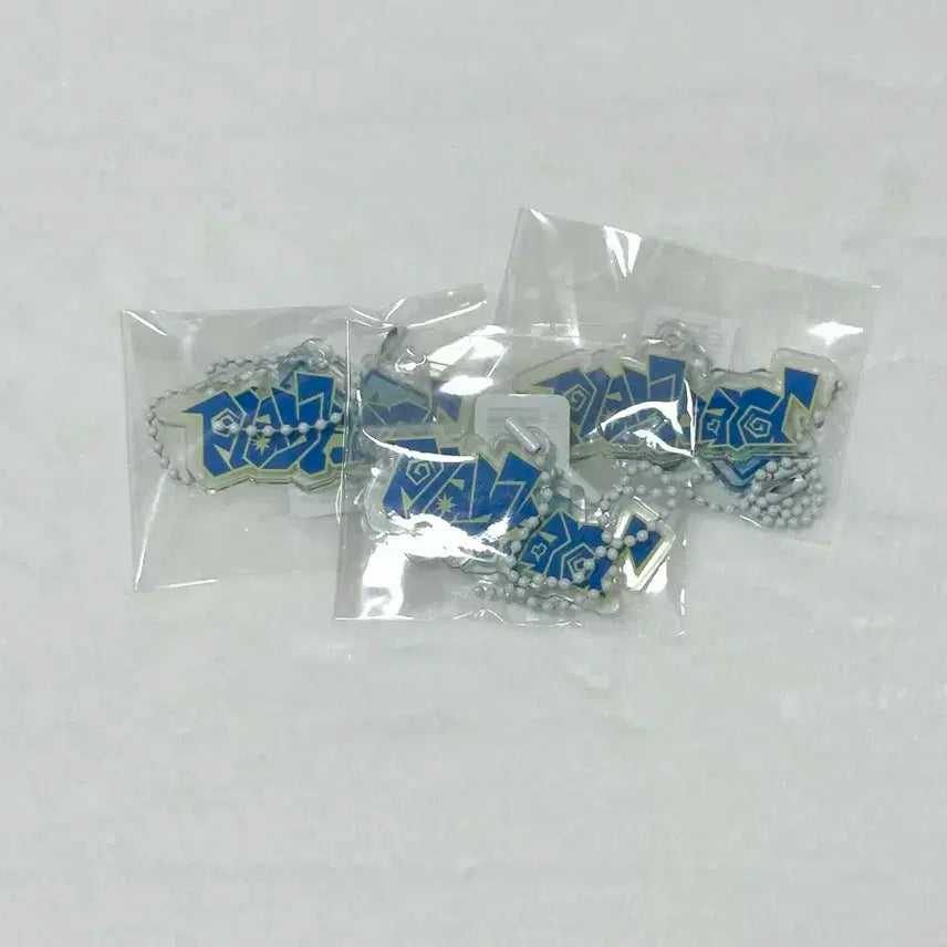 투어스 play hard 예판 특전 키링