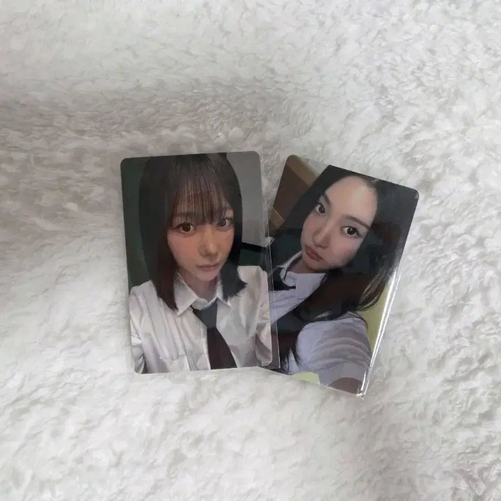 에스파 지젤, 닝닝 교복 포카 판매