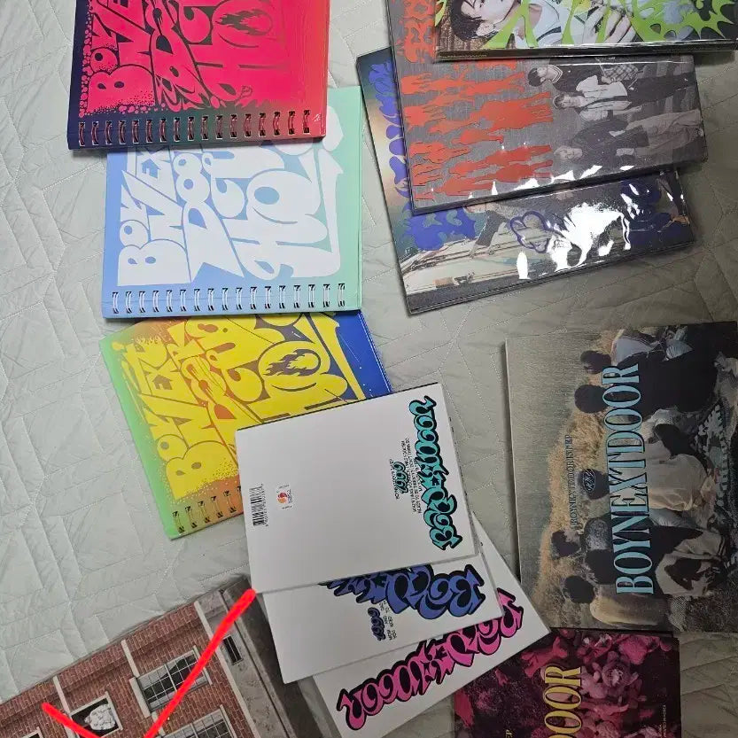 보이넥스트도어 앨범들