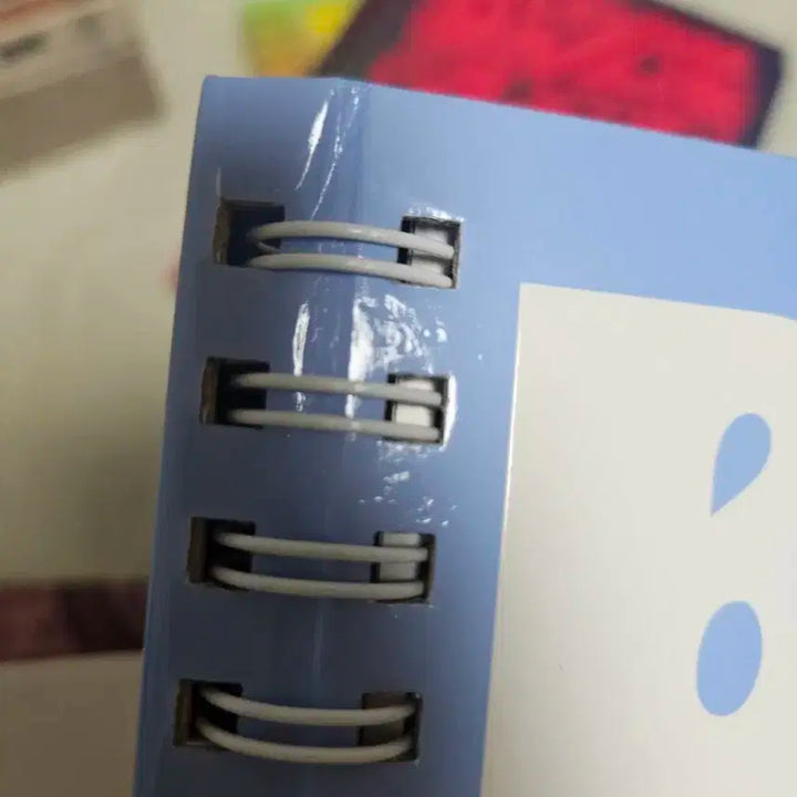 보이넥스트도어 앨범들