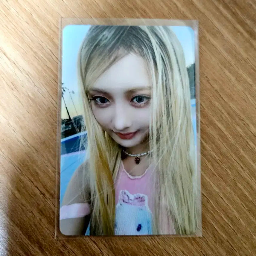 힛지스 Happy 서희 공방 포카