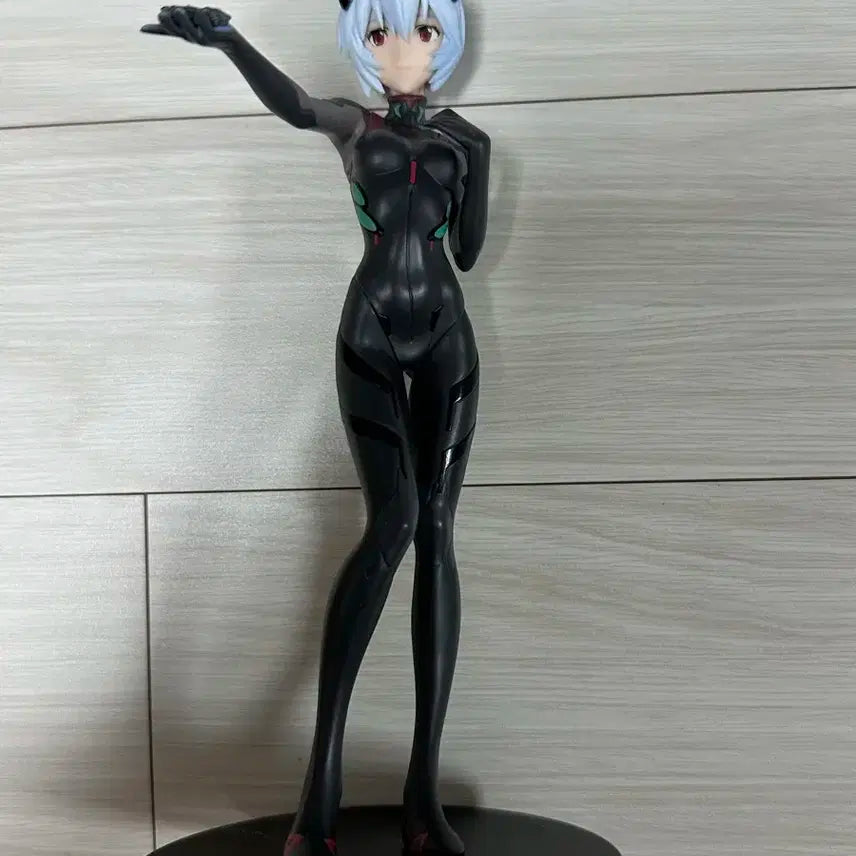 에반게리온 아야나미 레이 피규어