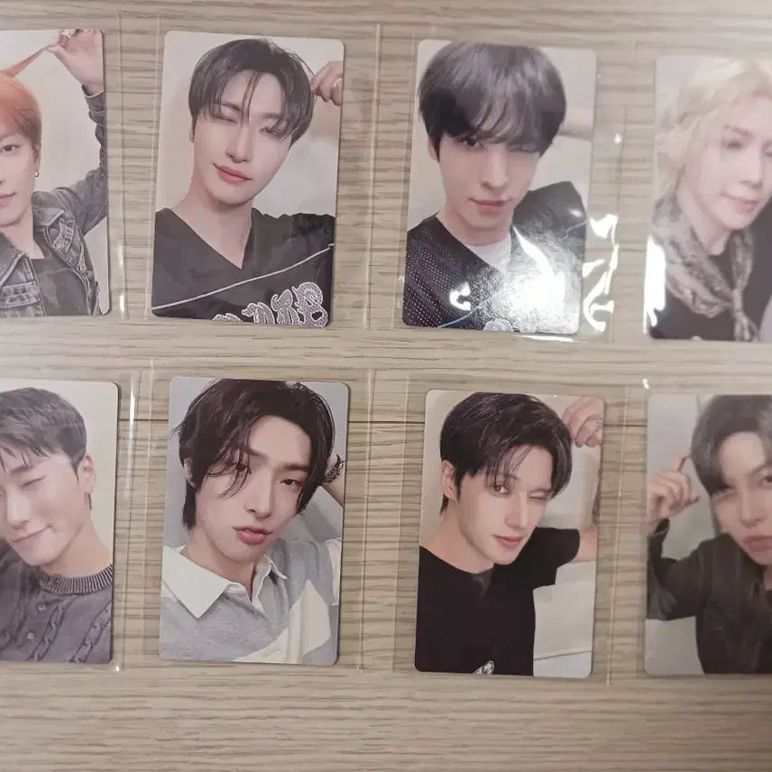 일괄/배송비x)에이티즈 8room 팝업 룸스프레이 포카