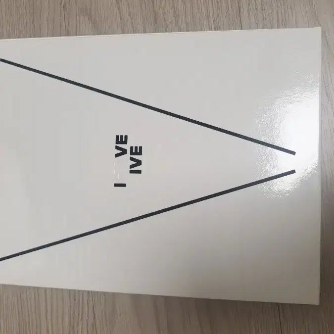 아이브 앨범 원가 이하 판매 (구성품 다 있어용)