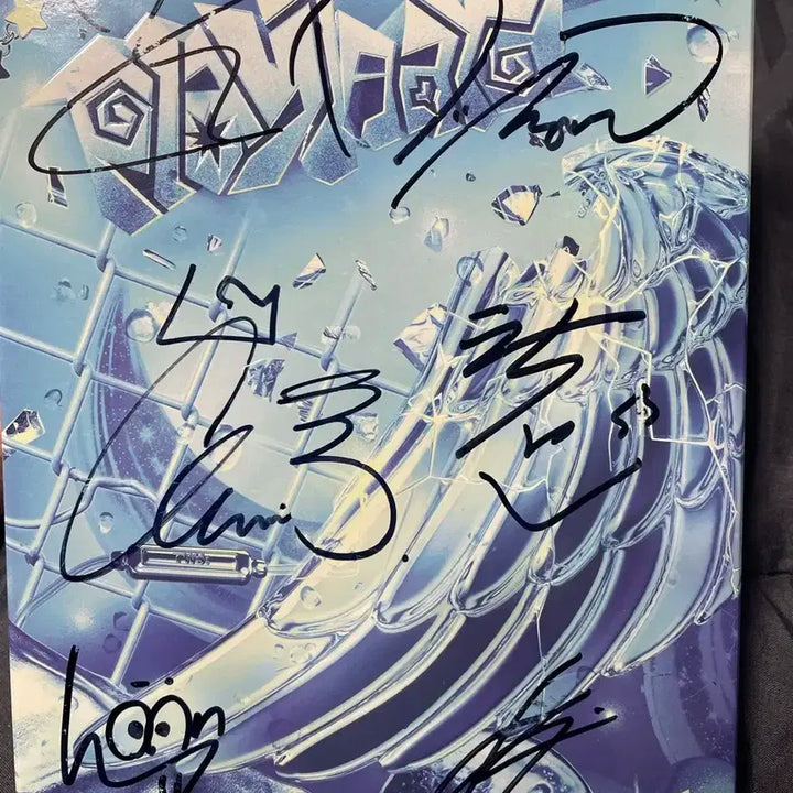 [새상품] 투어스 미니4집 비매 싸인 앨범