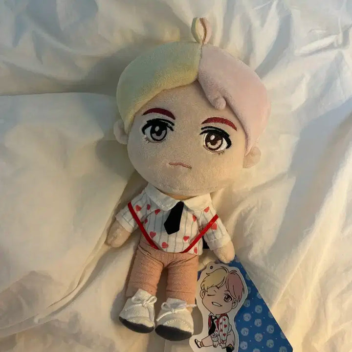 방탄소년단 뷔 인형