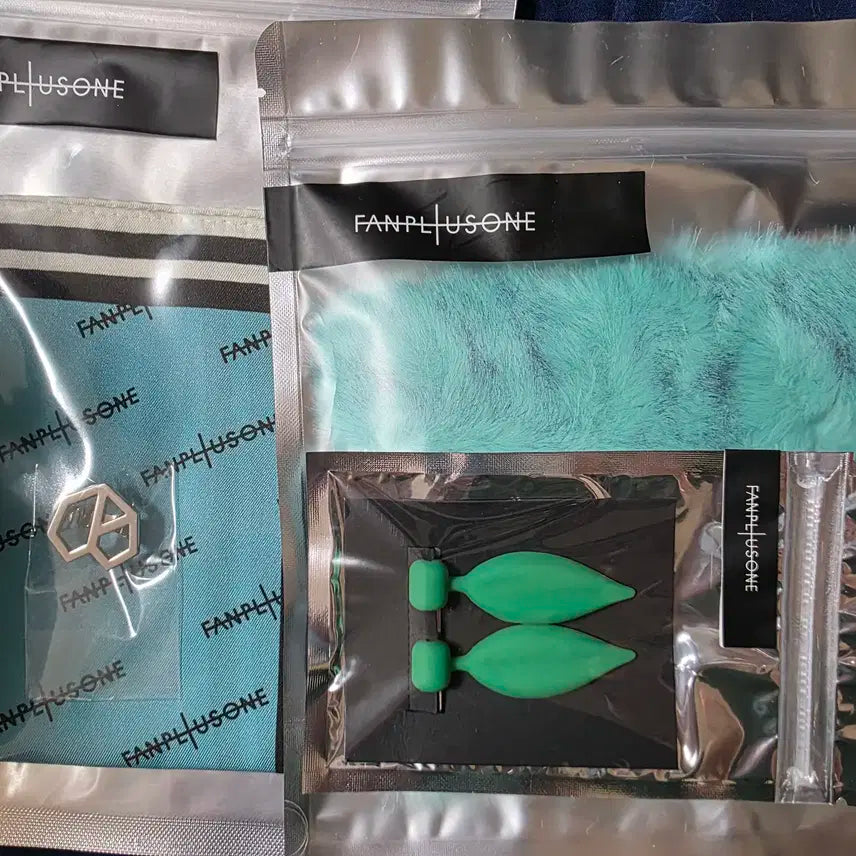 일괄미개봉 지드래곤 위버맨쉬 크래들 커버 스카프 데코 응원봉 굿즈 gd