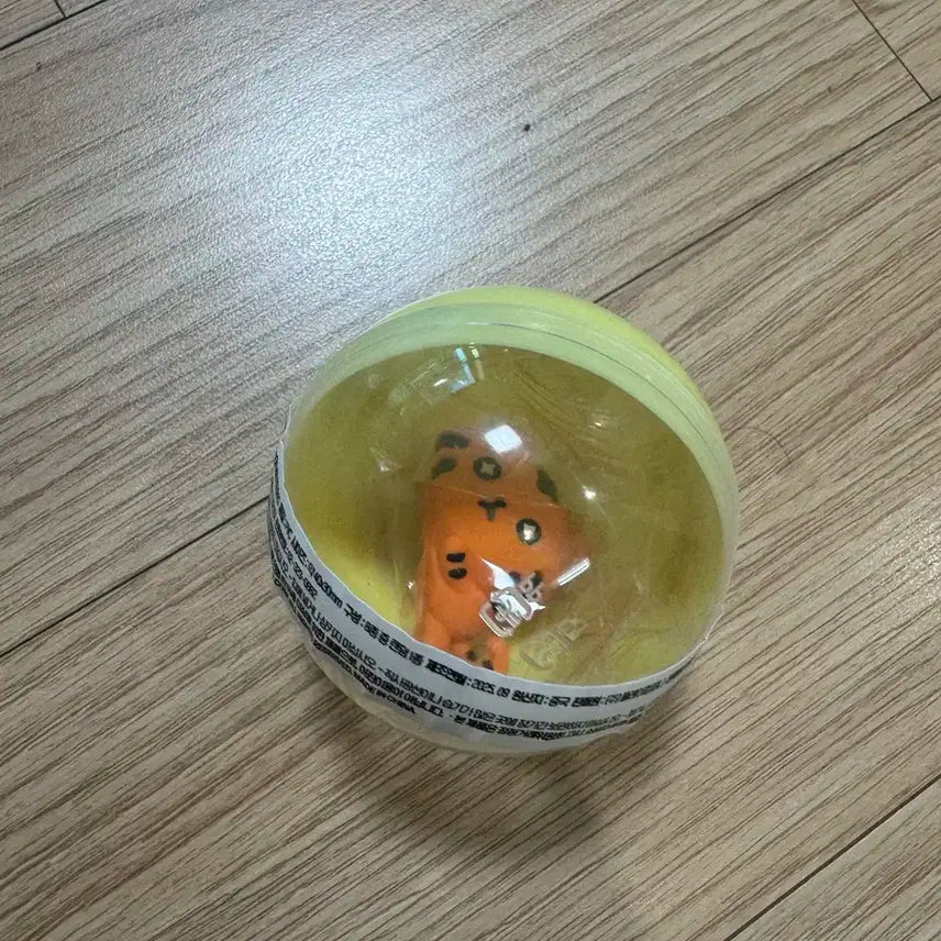 에이티즈 에잇룸 홍중 피규어