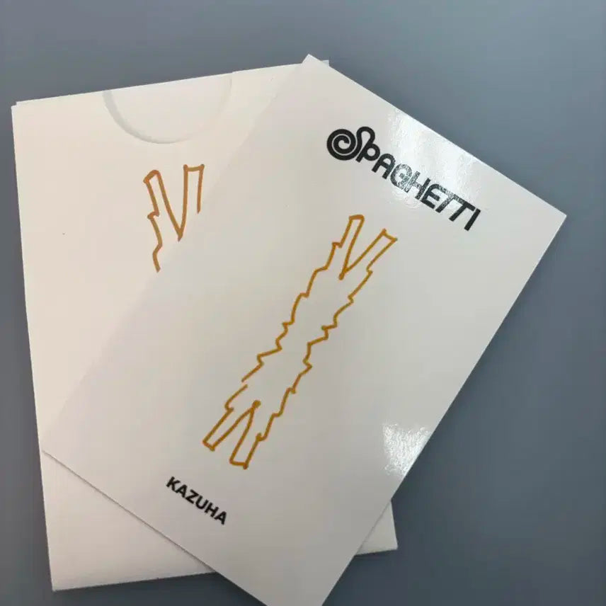 르세라핌 카즈하 스파게티 공방 포카