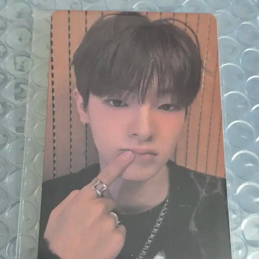 보플 아카이브 전시회 2주차 강우진 10번 포카