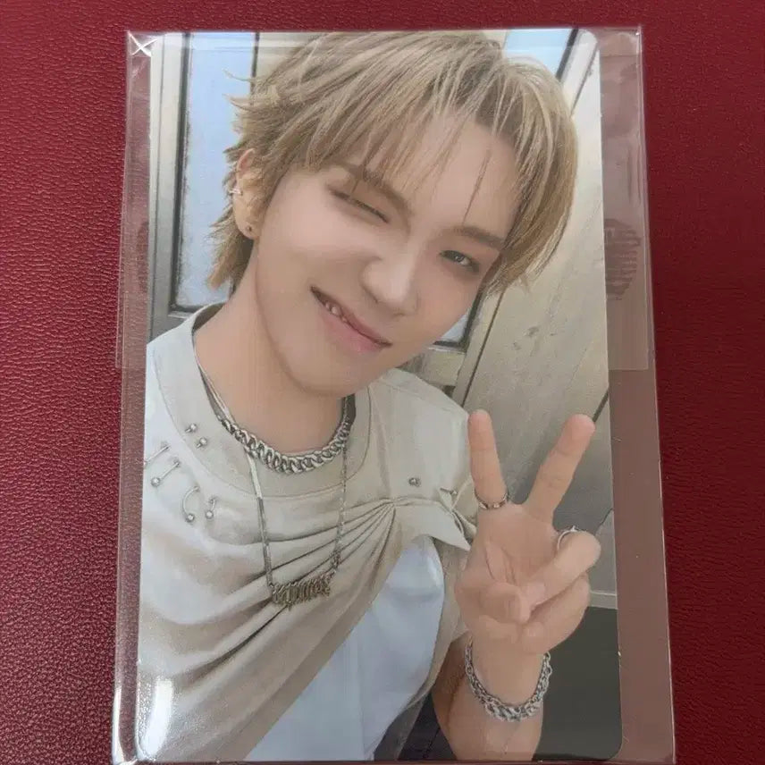 보넥도 운학 위버스 럭드 the action