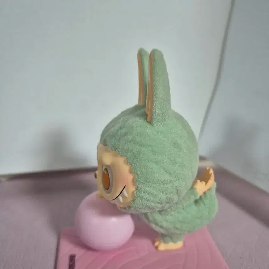 팝마트 라부부 요가피규어