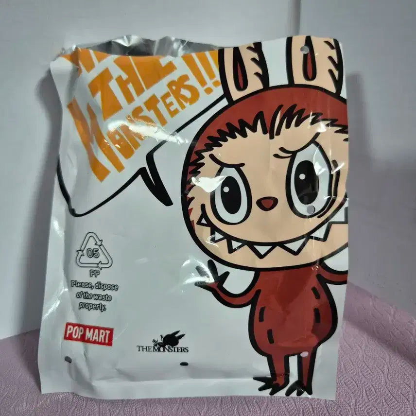 팝마트 라부부 요가피규어