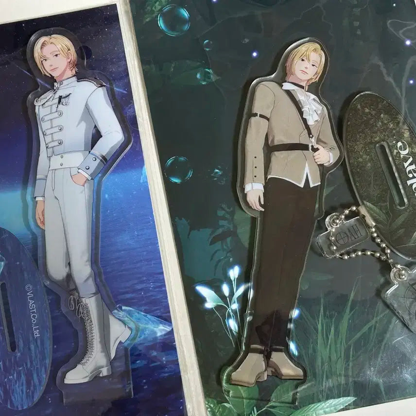 플레이브 노아 팬콘서트 제복/W4L 아크릴스탠드 일괄