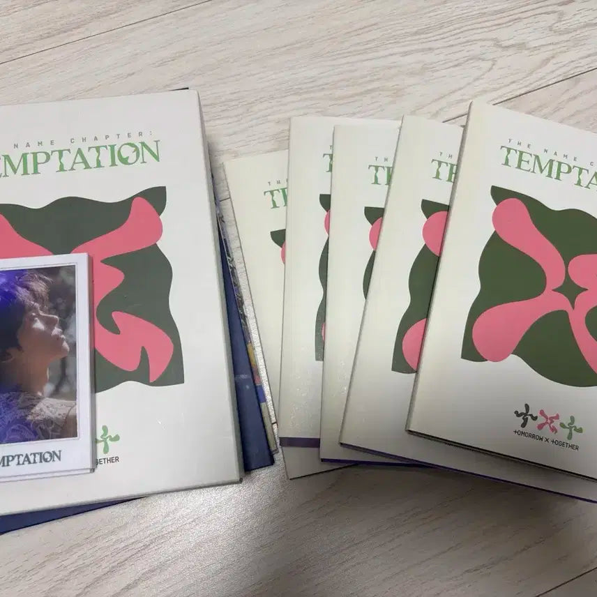 투바투 템테이션