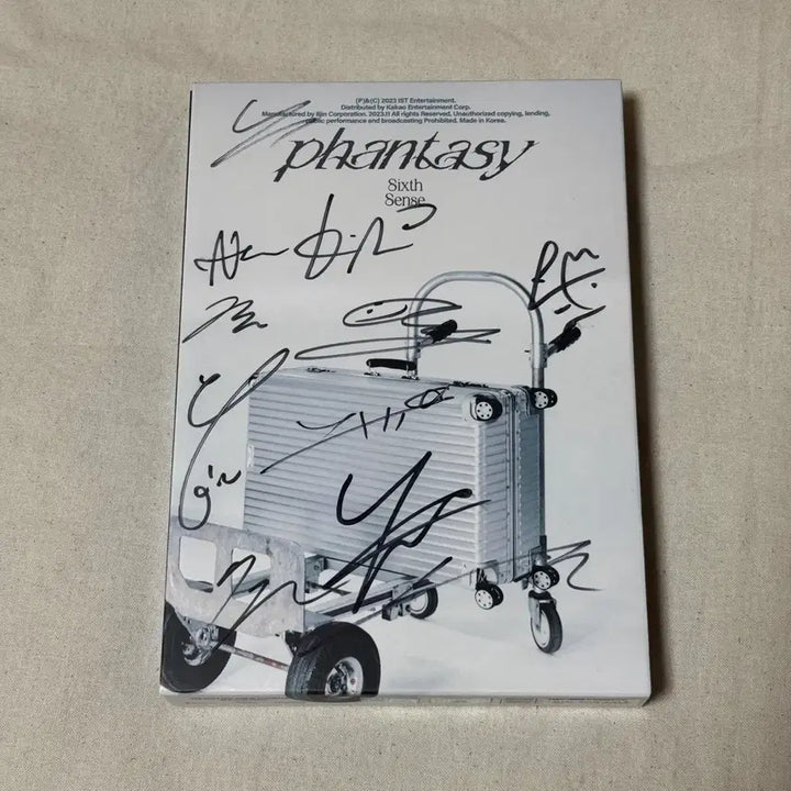 더보이즈(THE BOYZ) [판타지 PT.2] 전원 친필 싸인 비