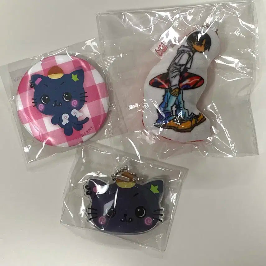 [당일발송] 엔시티 위시 리쿠 쿠리 쿠션, 거울 키링, 핀버튼 일괄