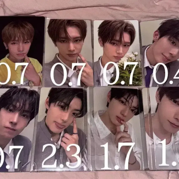 투어스 신유 도훈 지훈 영재 포토카드 포카 양도 미개봉앨범 응원봉 대여