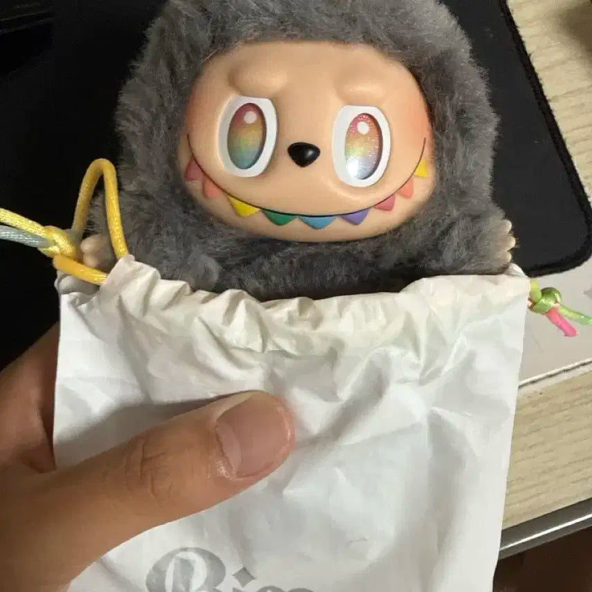 라부부 정품 시크릿 팔아요