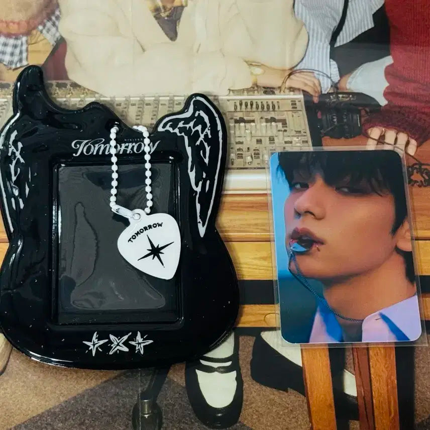 투모로우 포카홀더 수빈