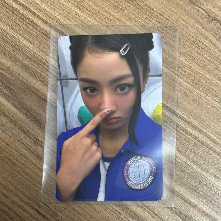 트와이스 지효 10주년 팝업 입장 코콕 포카