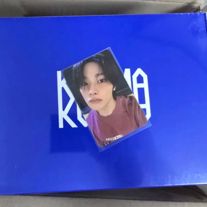 아이엔:))스트레이키즈 사웨 1차일본 하이터치 미공포 포카+미개봉앨범