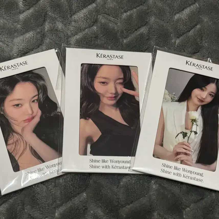 원영언니 미개봉 포카 팔아요.