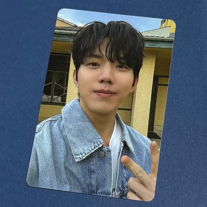 데이식스 도운 디아이콘 포카