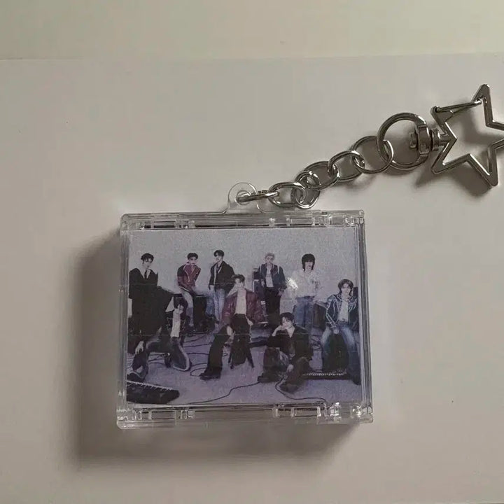 제로베이스원 제베원 NFC 아크릴 키링 비공굿