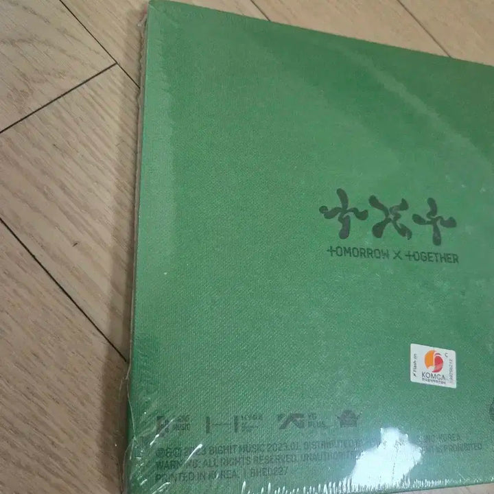 투모로우바이투게더 템테이션 앨범 + 포카