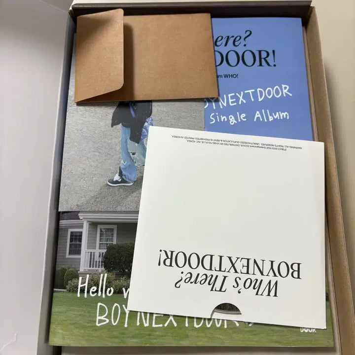 보이넥스트도어 앨범