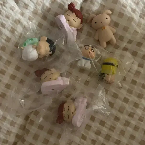 짱구 꿈나라 피규어 가챠 일괄