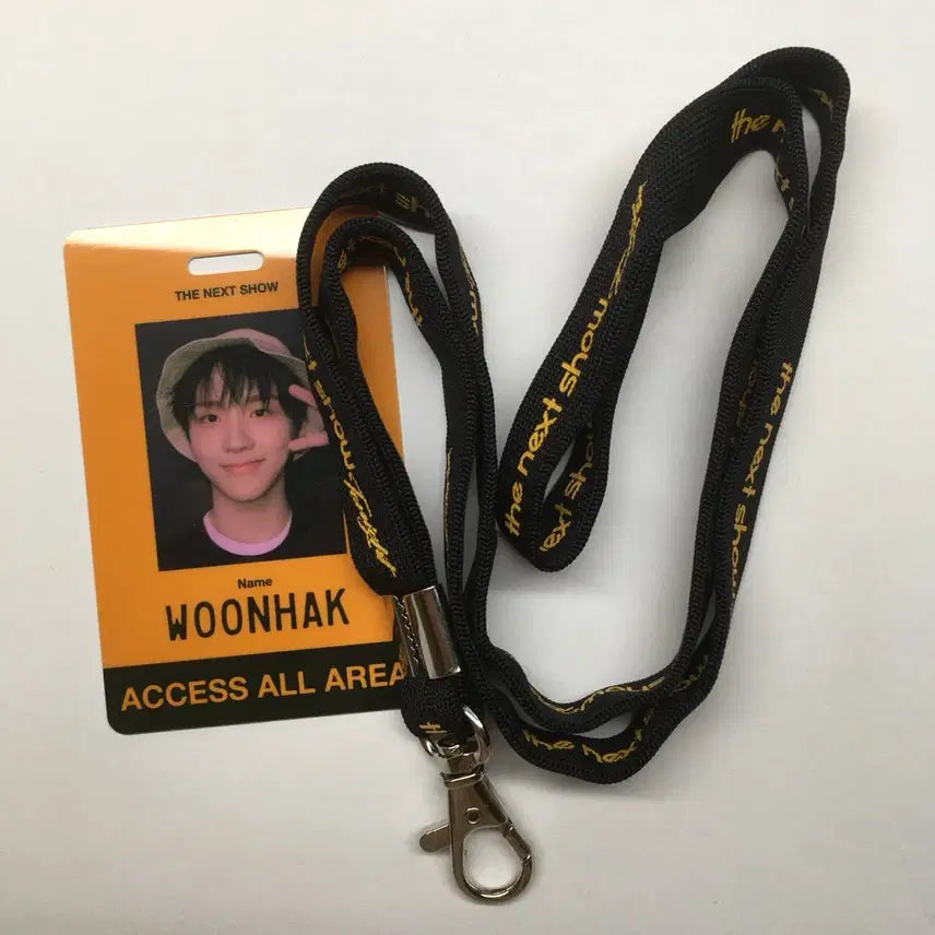 [보이넥스트도어 운학]_시즌그리팅 스태프 아이디 카드